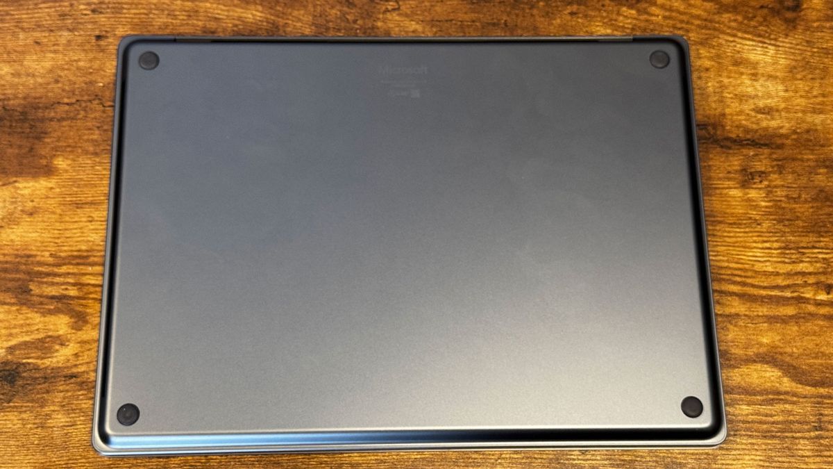 Microsoft Surface Laptop Ultra