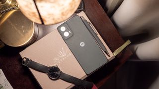 The vegan leather back of the Moto G 5G 2024