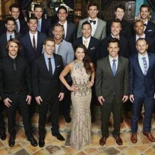 Clothing, People, Trousers, Coat, Social group, Suit trousers, Shirt, Suit, Outerwear, Formal wear,