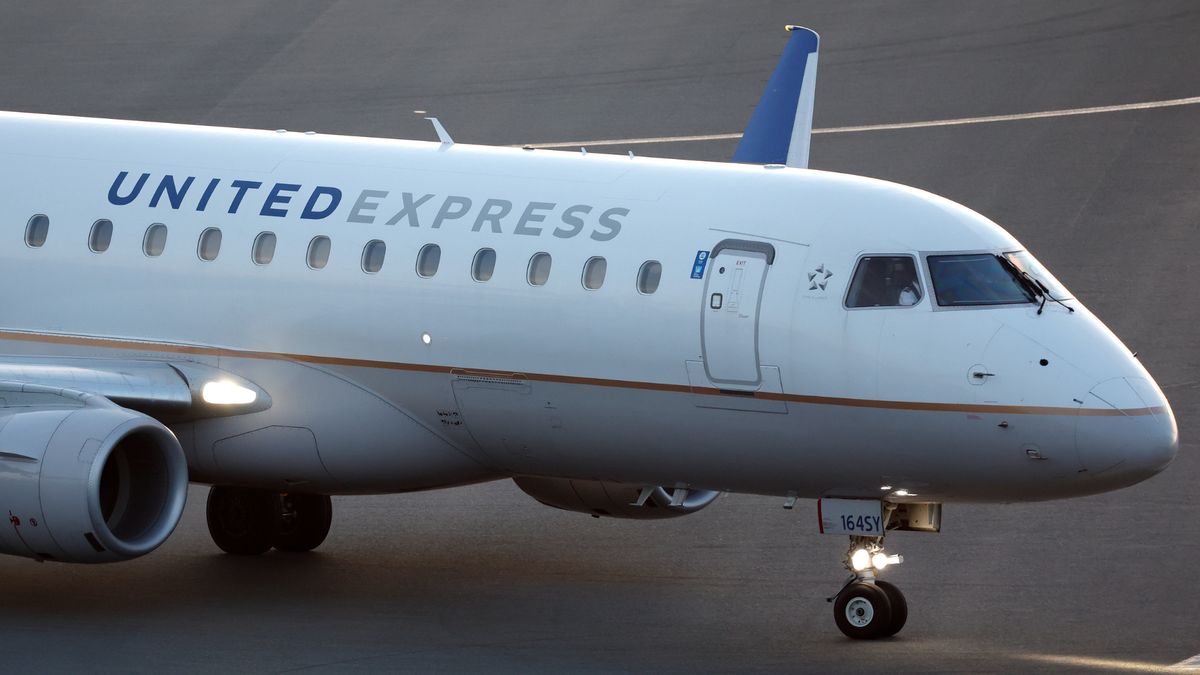 Starlink shut down on United regional jets — Reports of radio interference on Embraer E175 aircraft prompt switch off