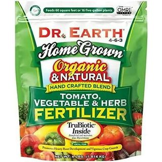 Dr. Earth Organic 5 Tomato, Vegetable & Herb Fertilizer Poly Bag