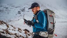 best hiking GPS: mountaneer suing the Garmin GPSMAP 66i