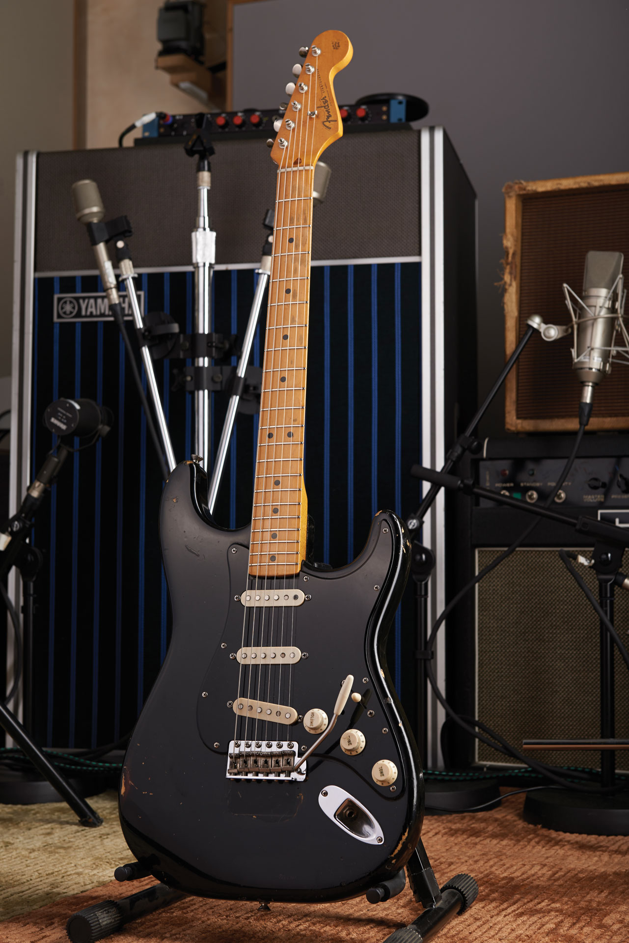 David Gilmour&amp;rsquo;s Black Strat, photographed at his studio in 2014