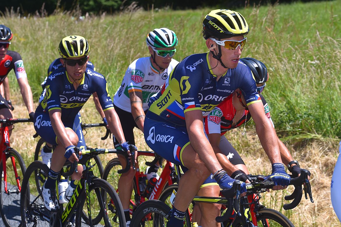 Roman Kreuziger sits in the peloton