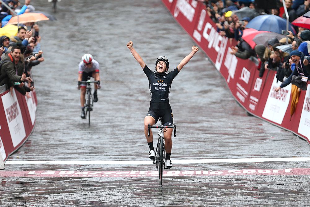 Elisa Longo Borghini (Wiggle High5) wins 2017 Strade Bianche