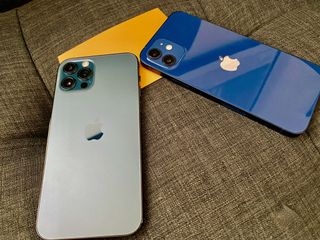 iPhone 12 Blue iPhone 12 Pro Pacific Blue