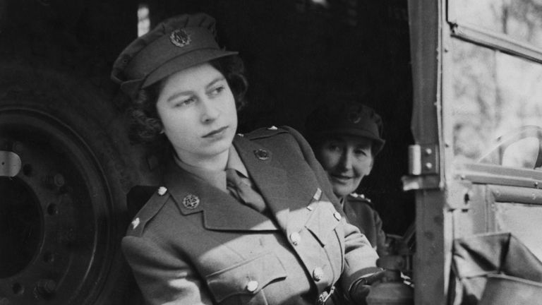 A new Queen exhibition honors Her Majesty's service during times of war 