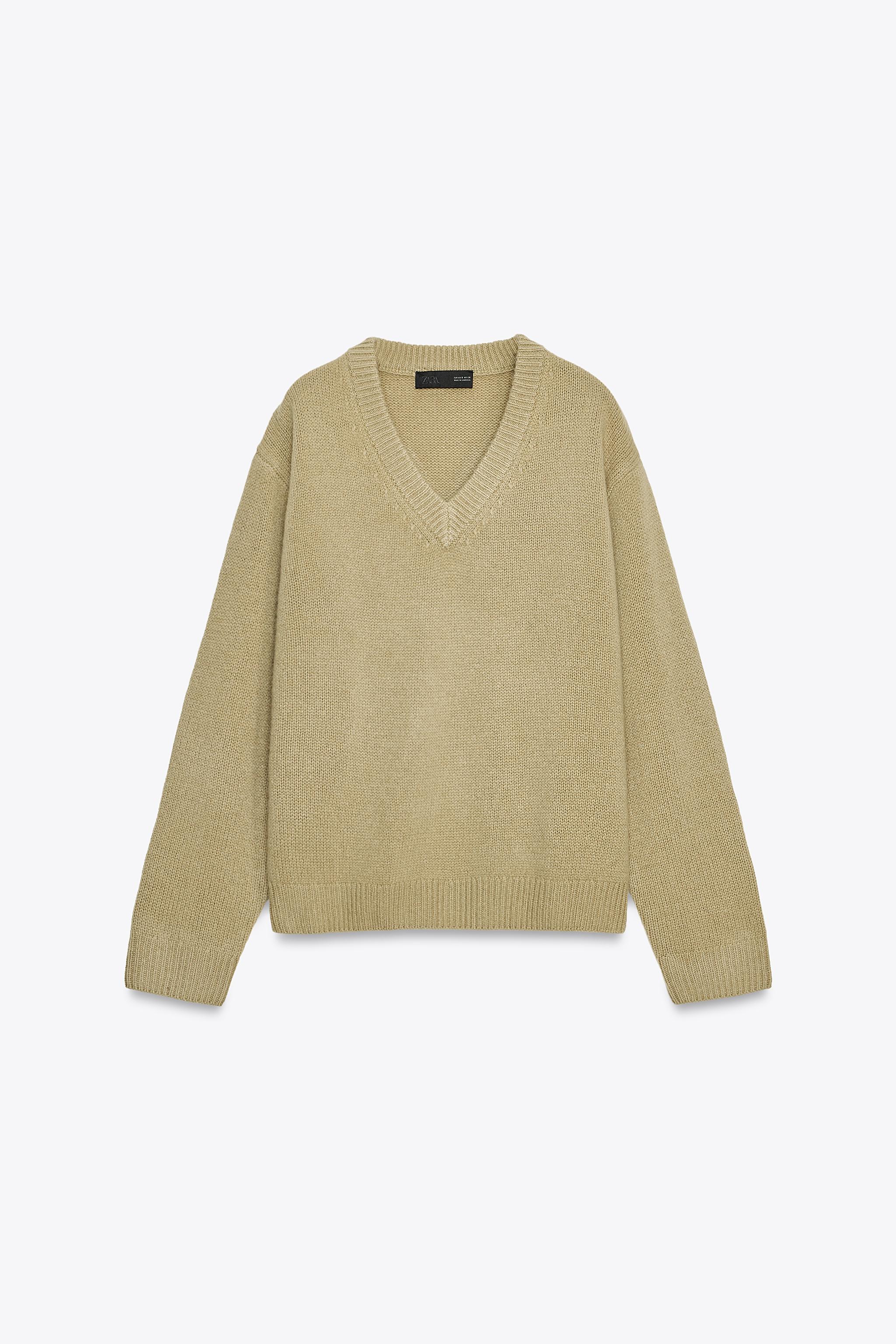 100% Wool V-Neck Jumper