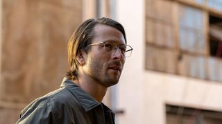 Glen Powell in the movie Hit Man