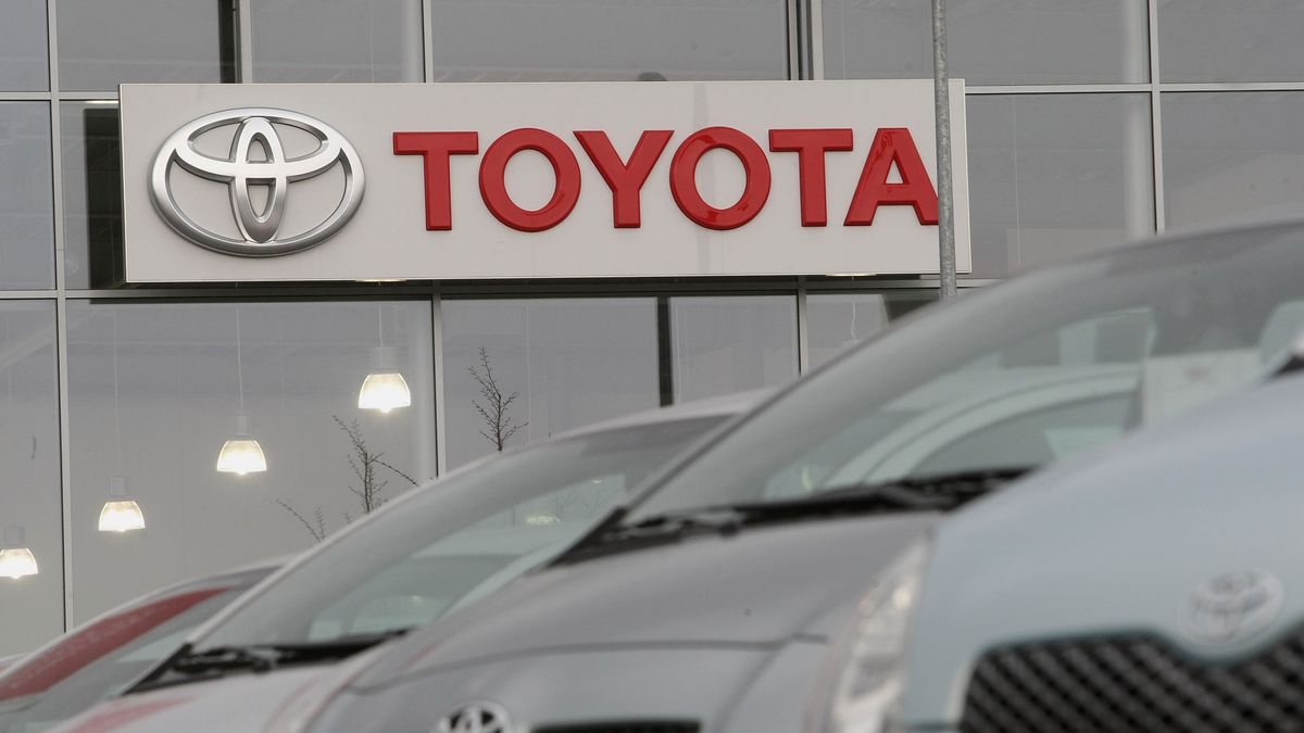 Toyota Shut Down 14 Factories Due to 'Insufficient Disk Space'