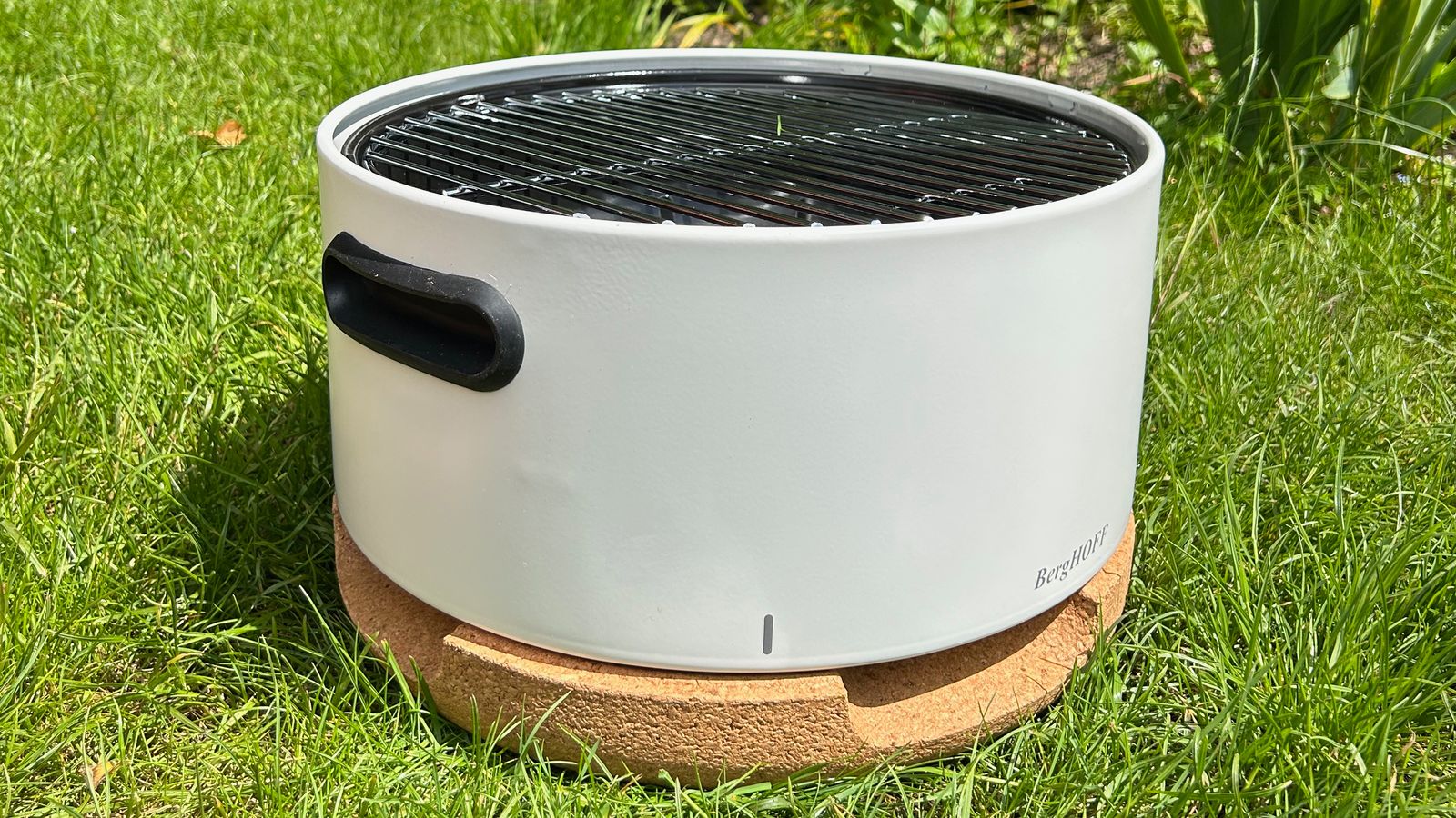 BergHOFF Leo Carbon Steel Outdoor Tabletop BBQ review Ideal Home