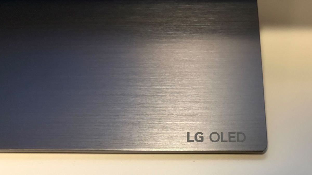LG C6 48-inch OLED TV