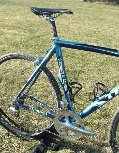 The two-tone blue paint scheme is nothing less than striking.