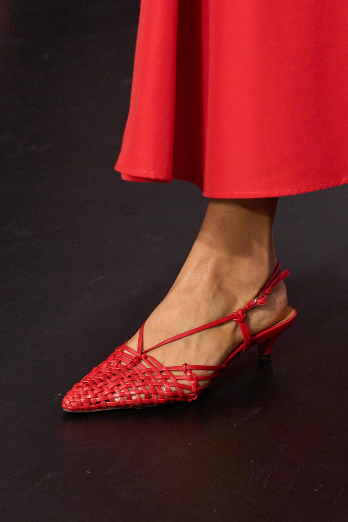 Summer shoe colour trends