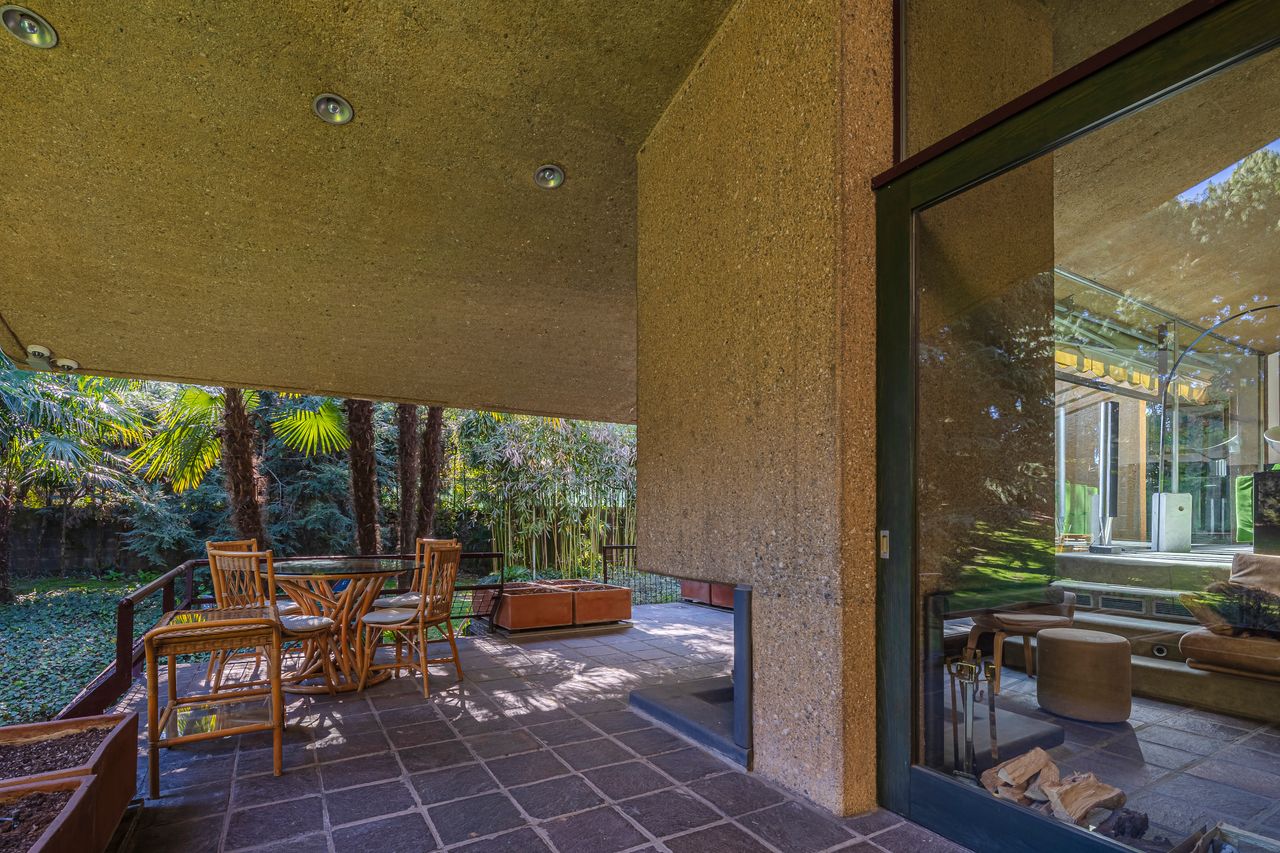 Additional images of the brutalist villa by Francesco Castiglioni