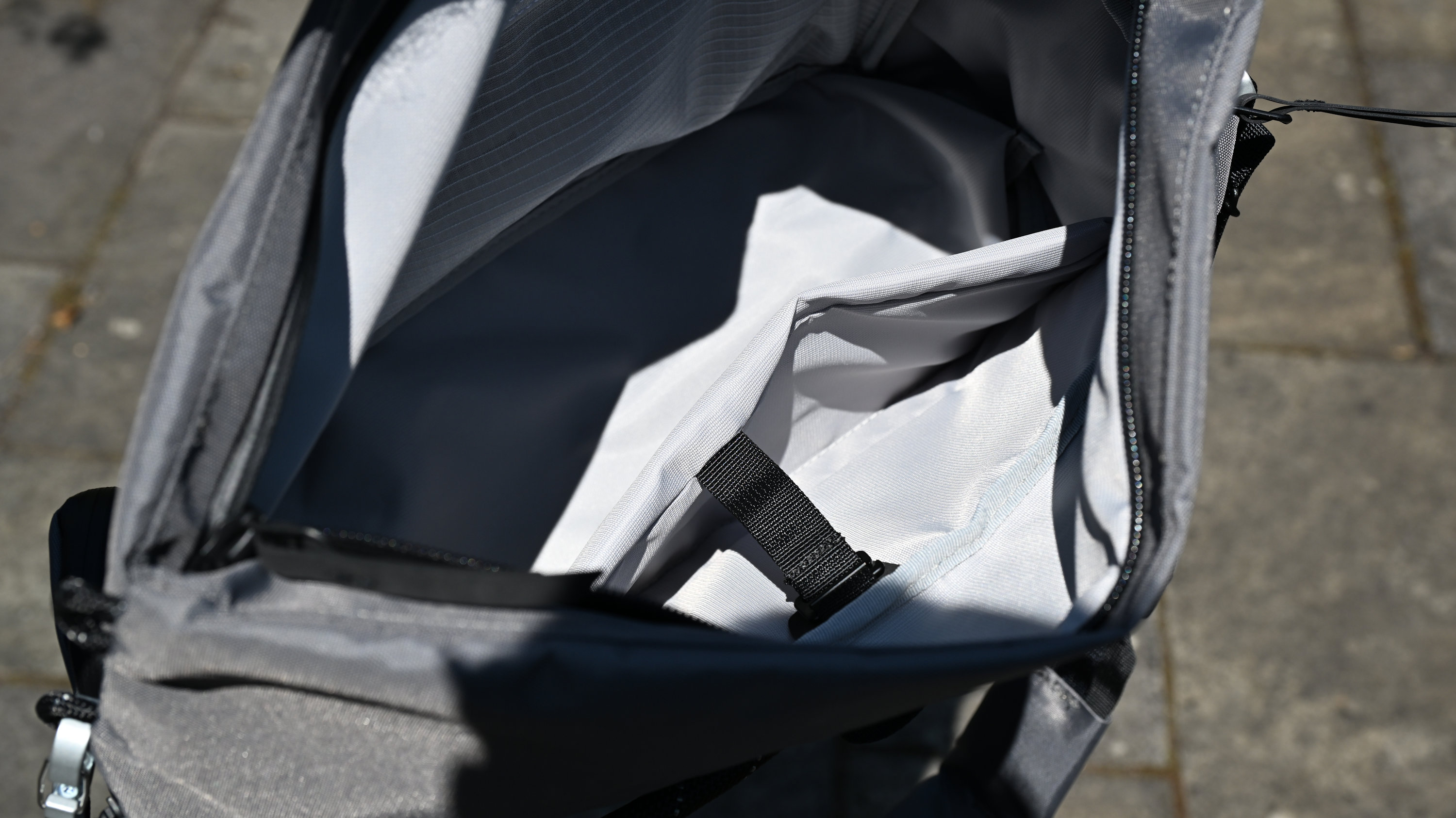Manfrotto Uncover Messenger / Sling product image