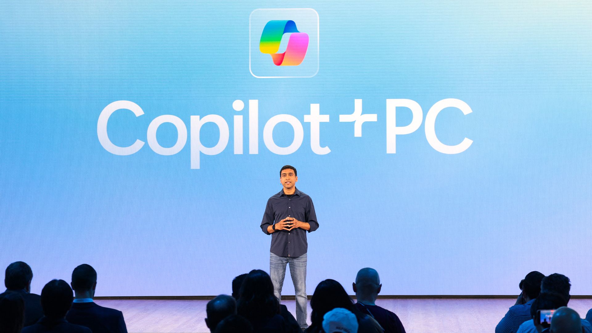 A senior Microsoft exec says future Windows versions will offer more ...