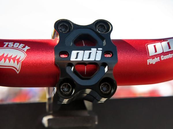 ODI's stem and handlebar markings match up perfectly with each other for easy and precise setup.