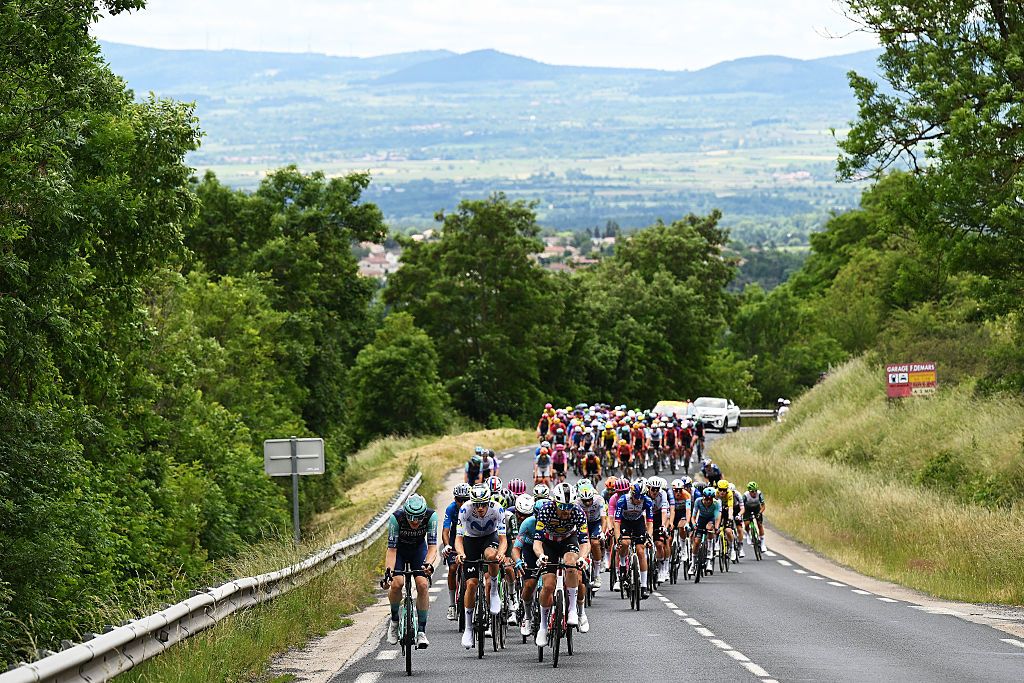 Tour Auvergne-Rhône-Alpes stage 5 – LIVE: can the sprinters finally have their chance?