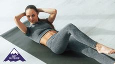 woman doing bicycle crunches