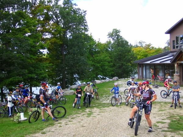 Recently retired MN Pro Kyia Anderson leading a skills clinic in between races