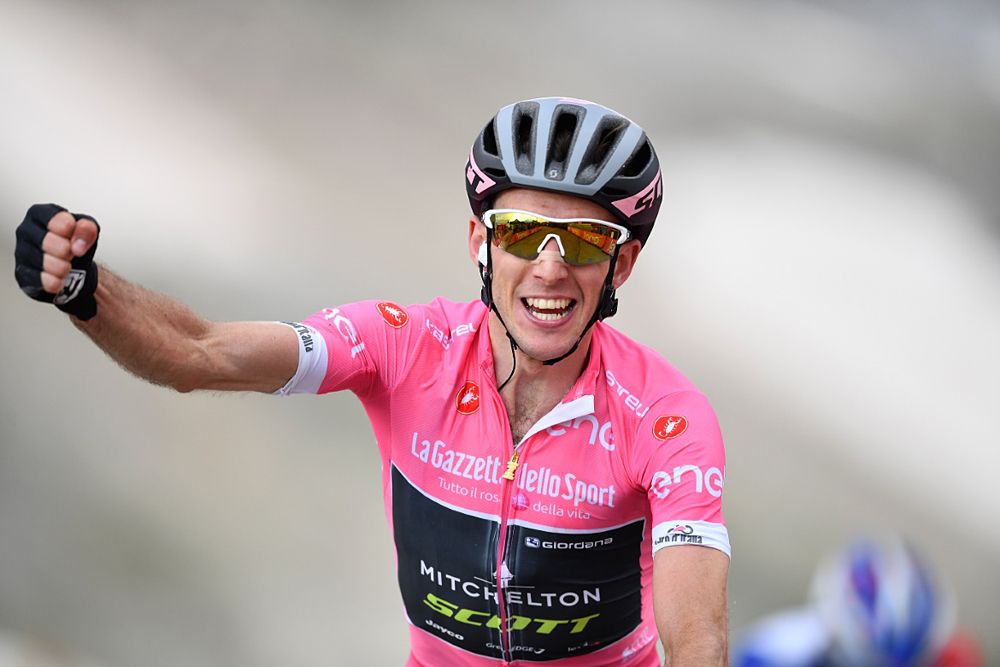 Simon Yates (Mitchelton-Scott) wins stage 9 at the Giro d'Italia