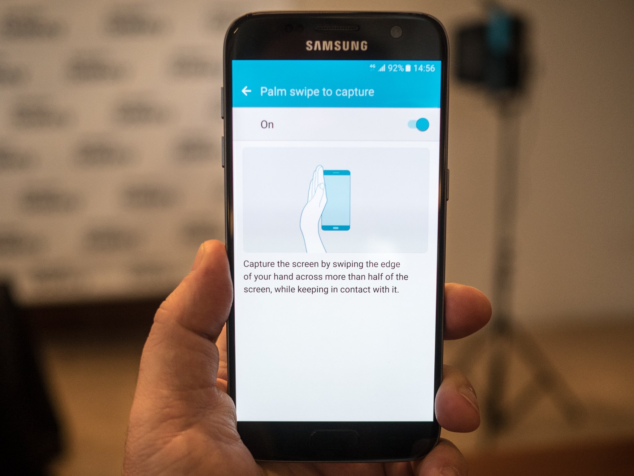 Нажатие на экран смартфона. Samsung Galaxy s7 Скриншот. Скриншот экрана самсунг. Скриншот на телефоне самсунг. Как сделать Скриншот на самсунге.