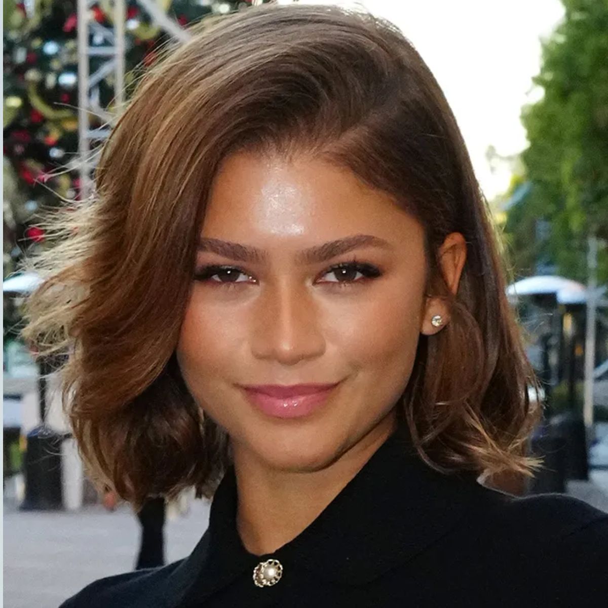 Zendaya with a layered lob hairstyle