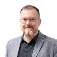 A headshot of Jeff House