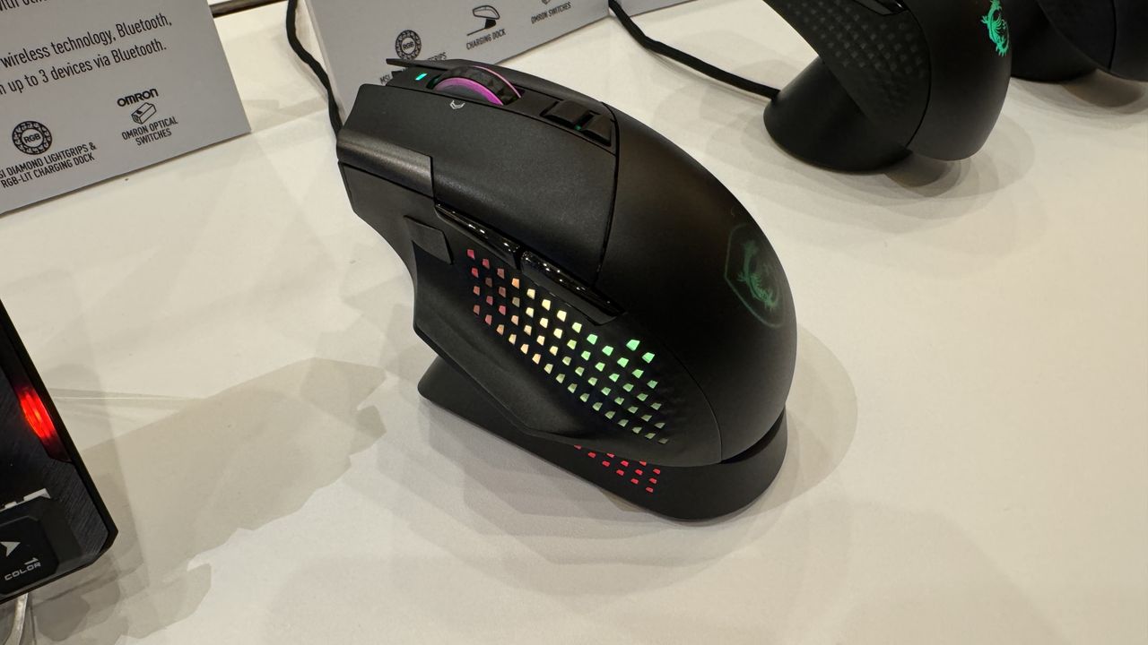 MSI Versa Pro Wireless 8K
