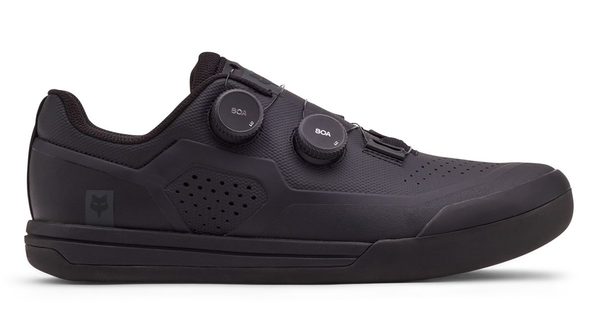 Fox Union Boa Flat shoe in black side on