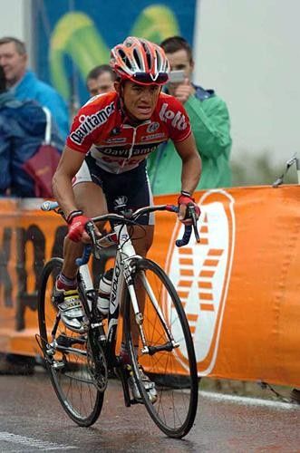 Mauricio Ardila (Davitamon-Lotto) was the fifth rider on the road
