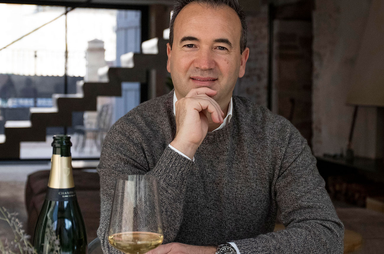 Alfonso de Gateano, Crurated founder