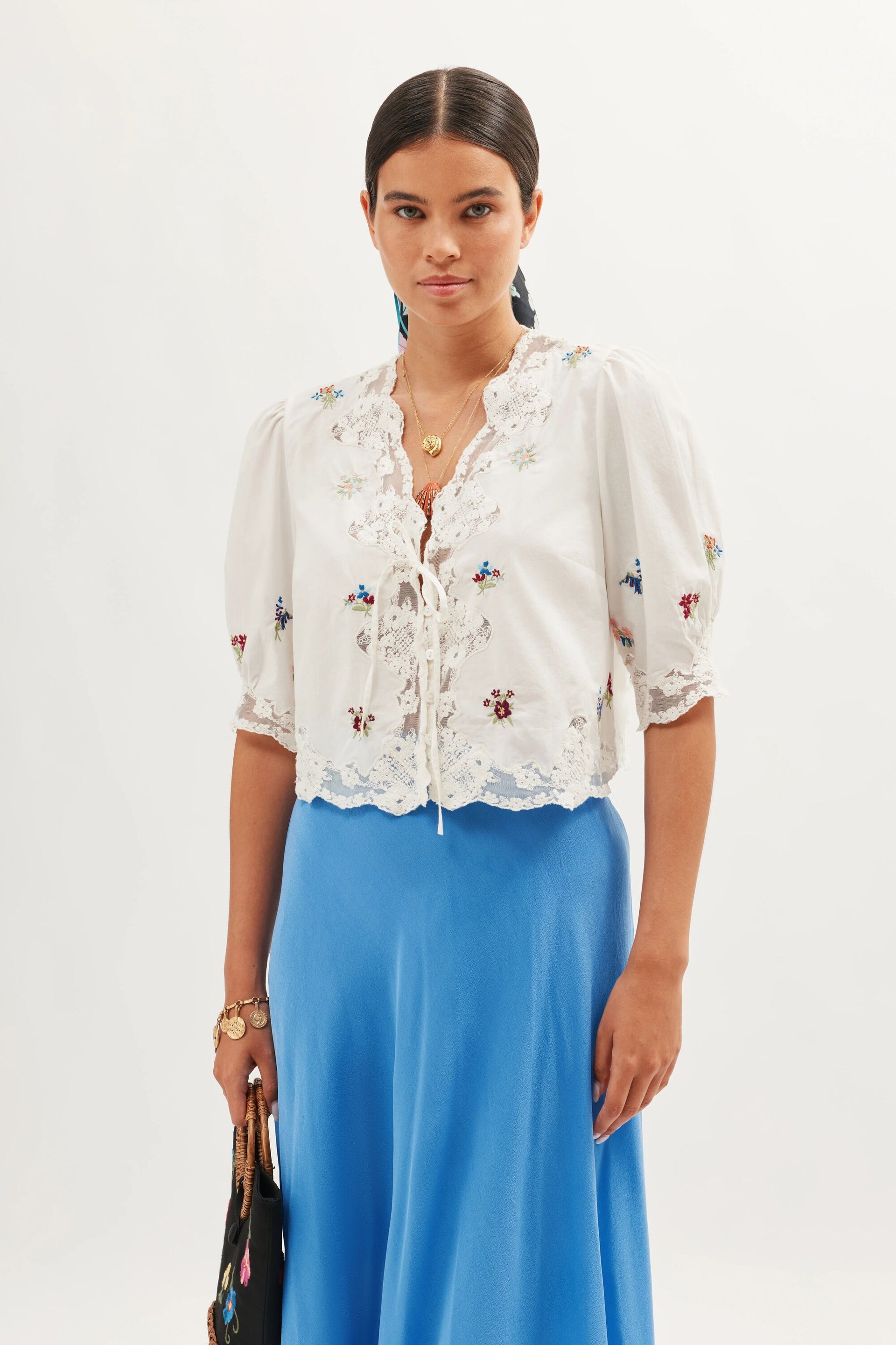 Ursula Embroidered Top in Bud Embroidery White