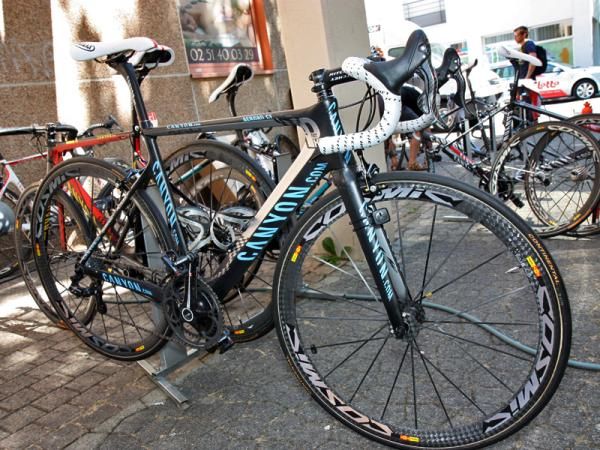 Philippe Gilbert (Omega Pharma-Lotto) has not one but two custom painted Canyon Aeroad CF bikes to use in this year's Tour de France, both with checkerboard motifs reflecting his 'Fast Phil' nickname.