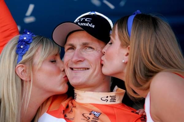 Andr&eacute; Greipel (HTC-Columbia) gets his winning kiss.