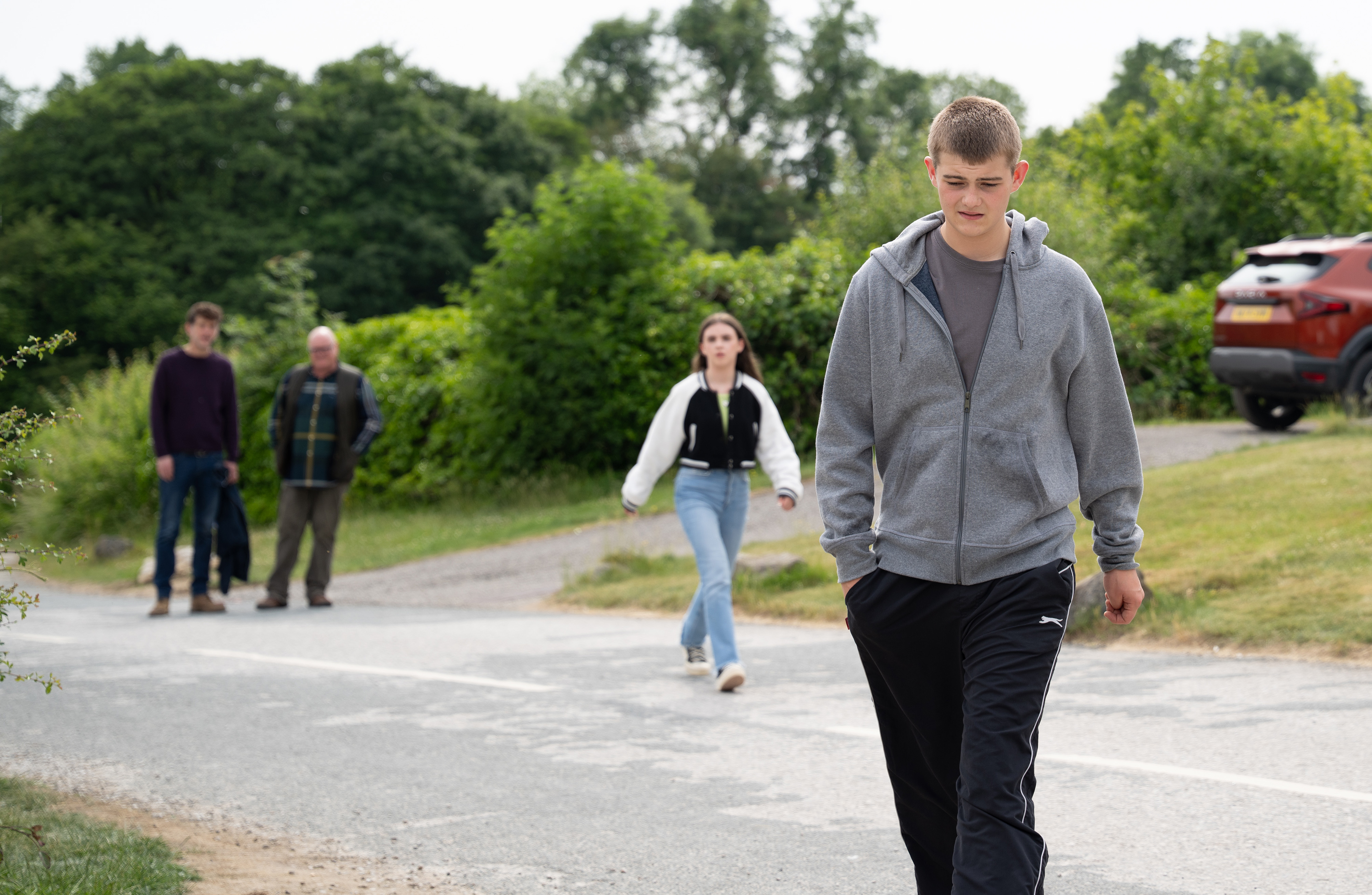 Dylan storms off when he learns April's told Marlon and Paddy about his past as a sex worker