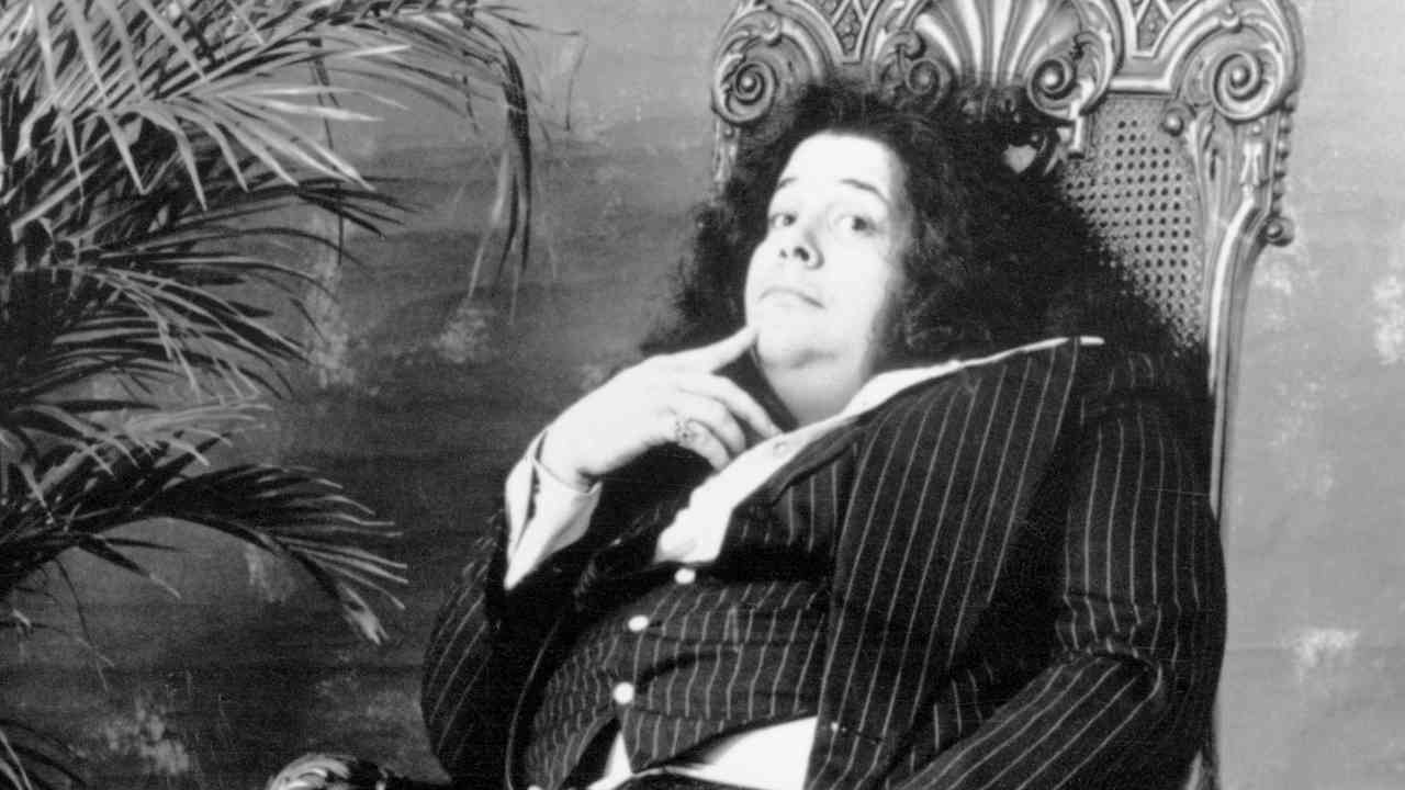 Mountain&amp;rsquo;s Leslie West sitting in a chair