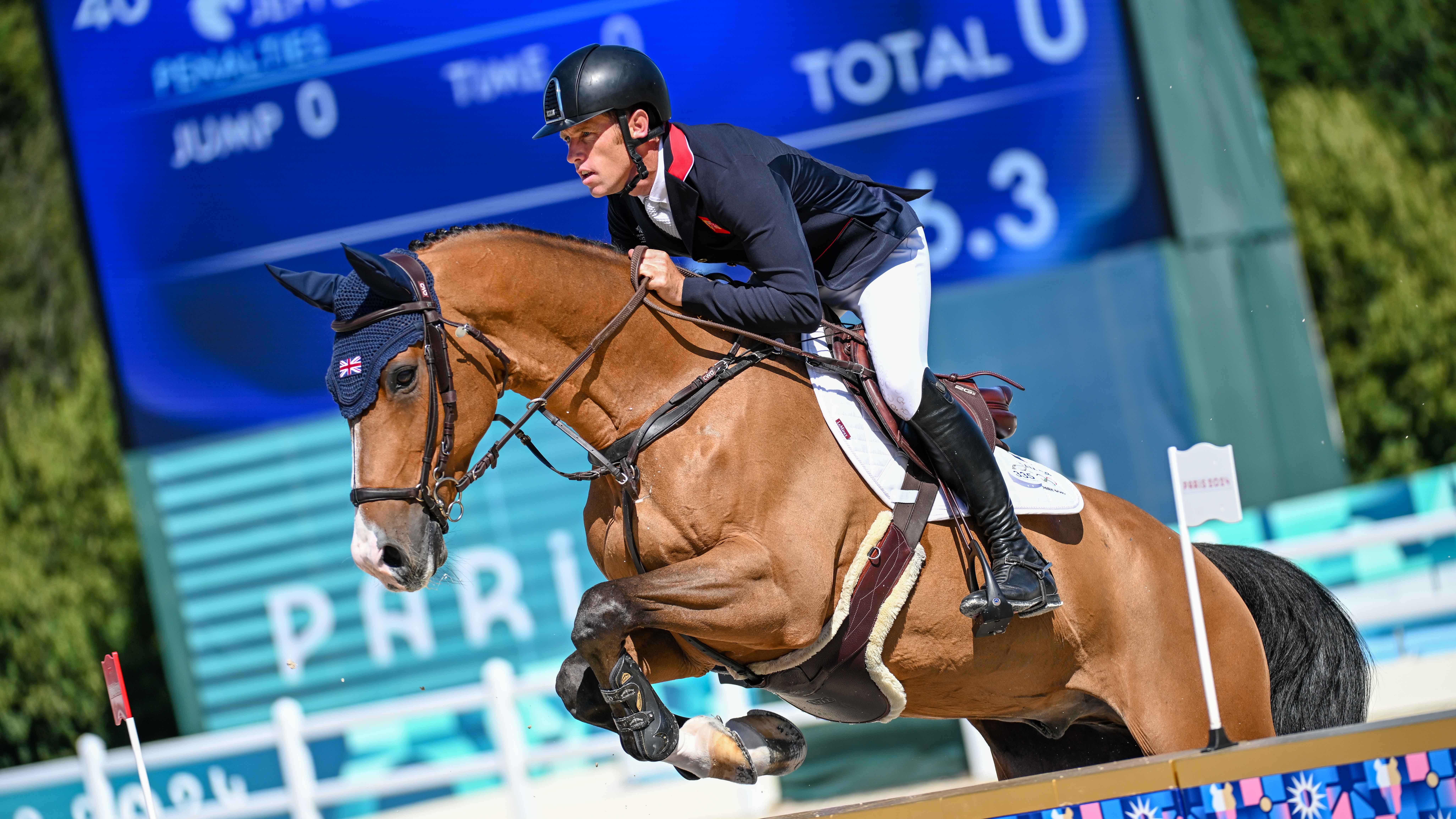 Olympic showjumping individual qualifier: Scott Brash and Jefferson