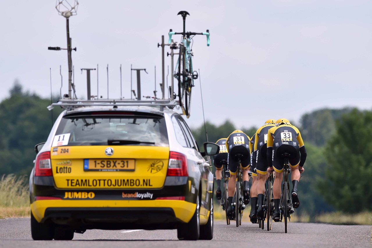 The LottoNL-Jumbo car follows the riders
