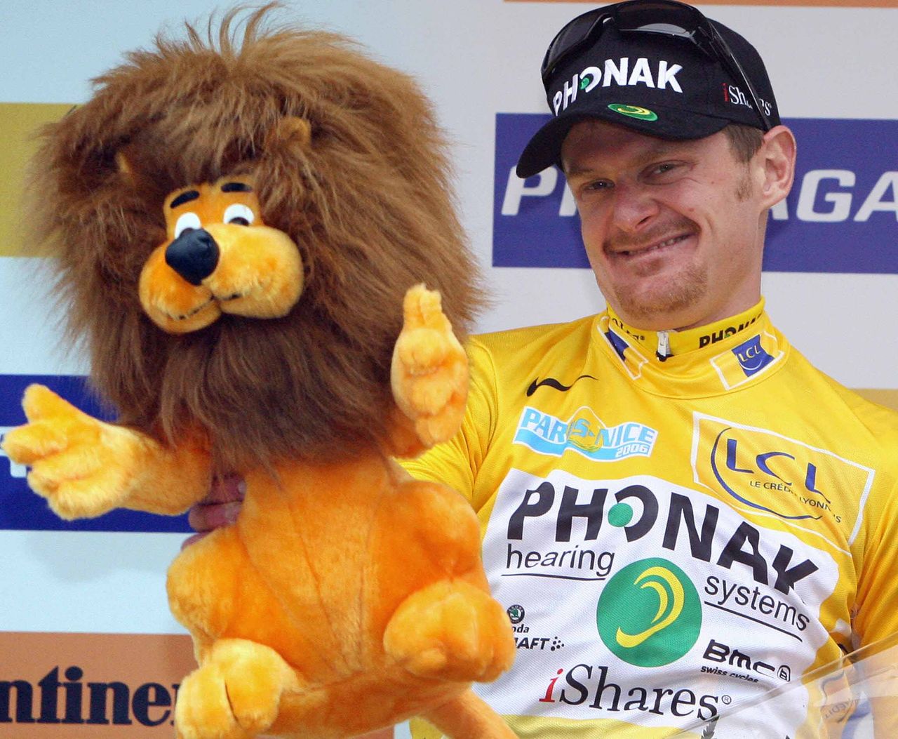 Floyd Landis after winning Paris-Nice in 2006.