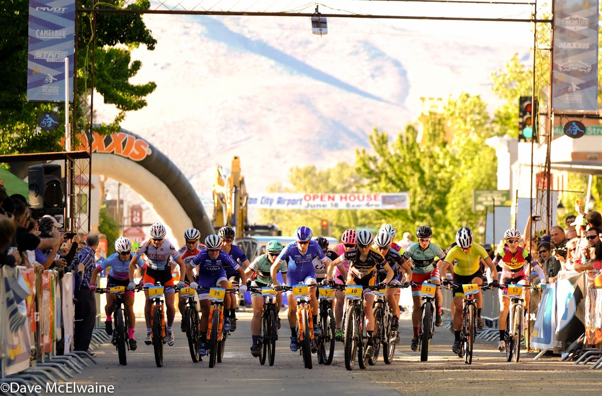 Erin Alders (Ridebiker Alliance) takes the hold-shot