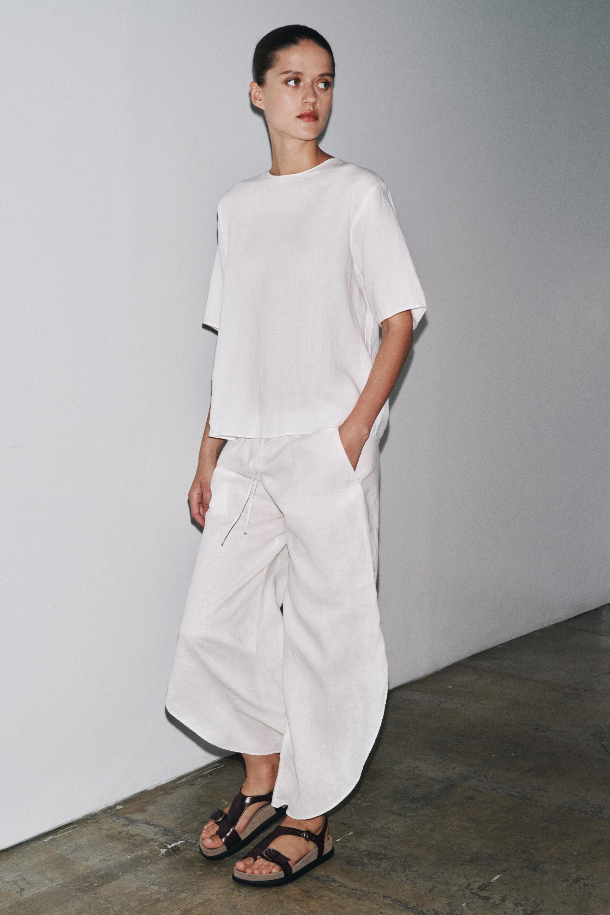 Zw Collection Linen Trousers With Vents