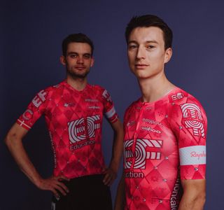 Kasper Asgreen and Neilson Powless in the 2025 EF Education First-EasyPost kit