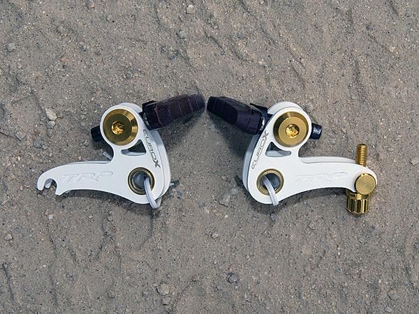 A new magnesium version of TRP's EuroX 'cross cantilever falls in between the aluminum and carbon versions in terms of weight.