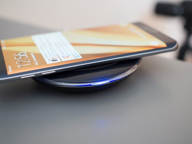 Samsung Fast Charge Qi Wireless Charging Pad