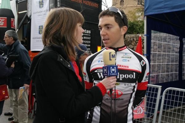 Marc Reynes speaks with TV Mallorca before the stage.
