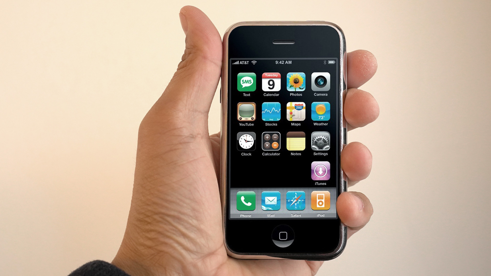 Den aller første iPhone-modellen var ikke egentlig en smarttelefon |  TechRadar