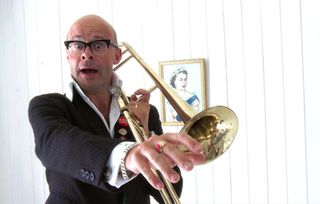Harry Hill launches new online comedy show