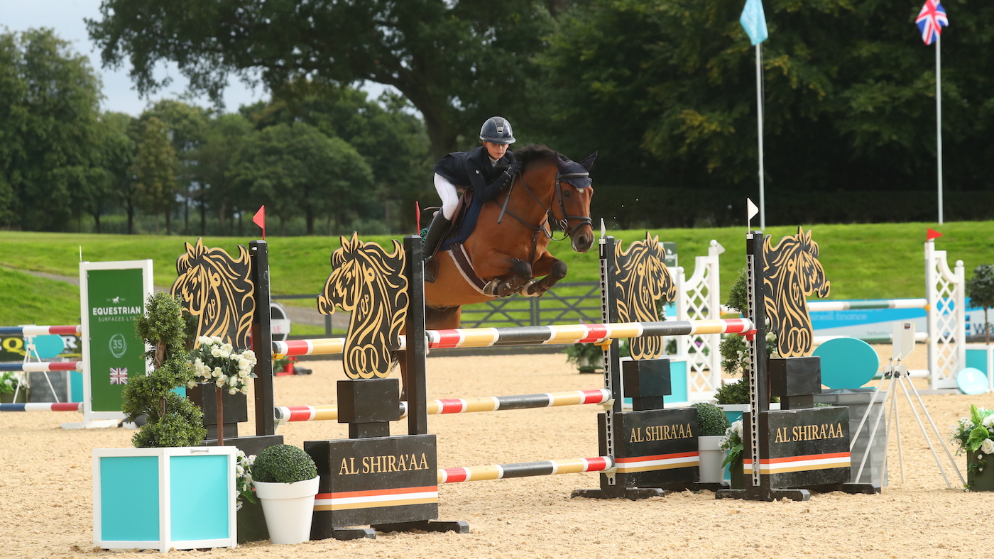 National-138cm-Championship-Winner-Tabitha-Kyle-and-Playboy-Van-De-Zoetewei-2.jpg